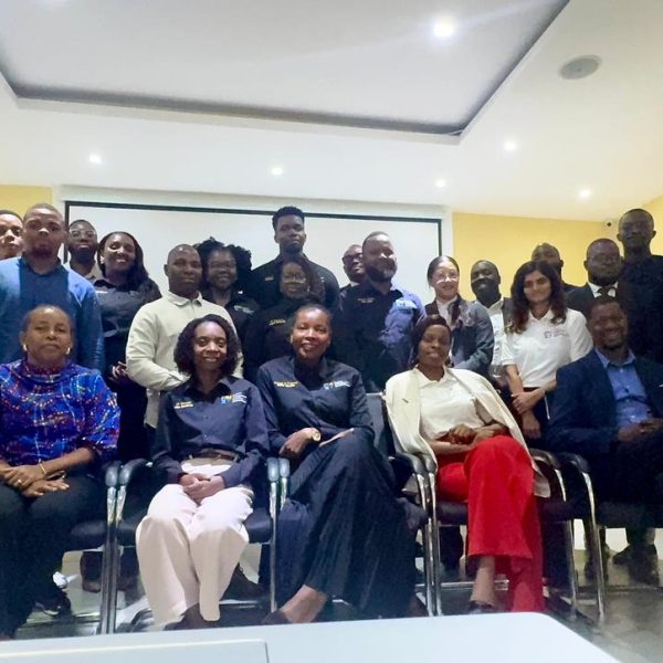 2025-PMI-Mozambique-Chapter-Evento-de-Assembleia-Geral-Foto-Familia